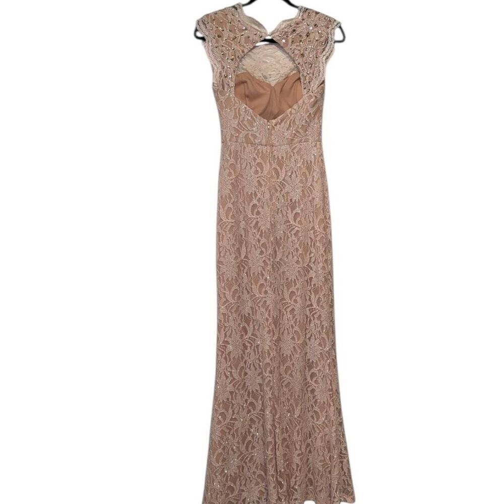 City Triangles All Over Lace Prom Dress with Side Slit Skirt - Picture 3 of 8